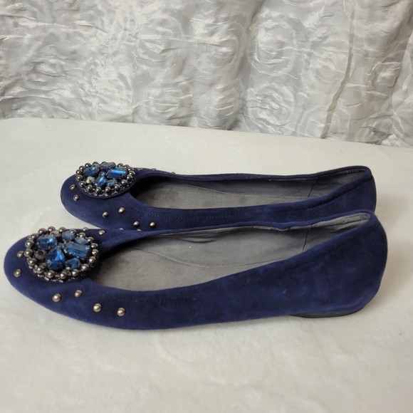 Stuart Weitzman Suede Flats navy jeweled size 10 N - Picture 6 of 11